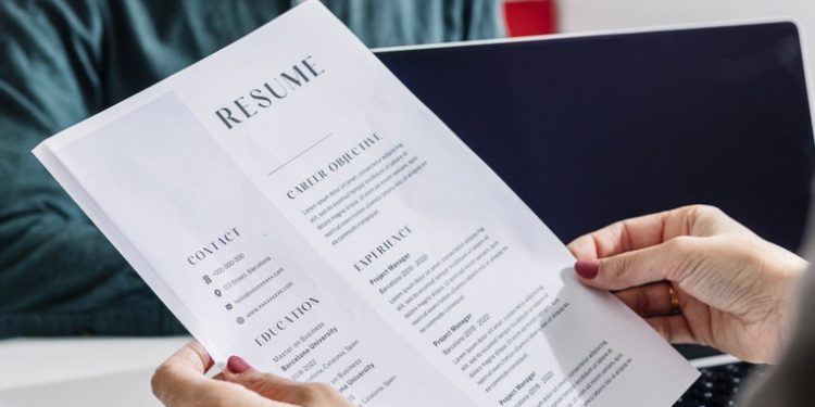 Trabajó en 16 empresas a la vez, cobró múltiples salarios y nunca fue a trabajar