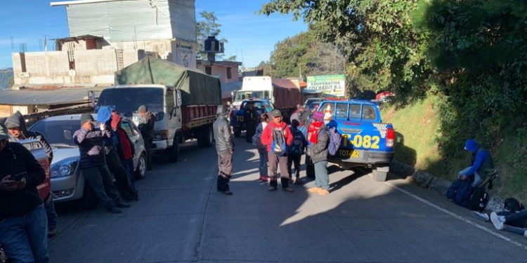 Transporte pesado y de carga realizaron bloqueos en distintas carreteras del paí­s