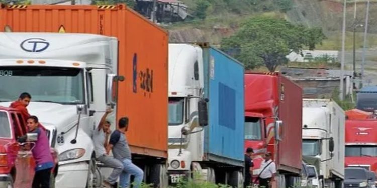 Transportistas apoyan ley para regular bloqueadores de señal utilizados en asaltos al transporte pesado