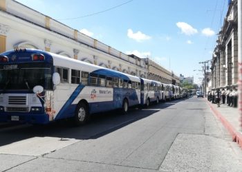 Transurbano y Express Mixco paralizan labores por incremento a precios de los combustibles