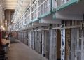 Tras fuga de cuatro reos, Gobernación refuerza seguridad con grilletes para detenidos peligrosos