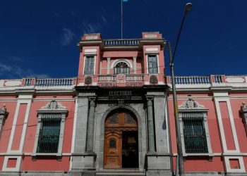 Tres excandidatos presidenciales confirman que sus datos coinciden con los datos por el TSE
