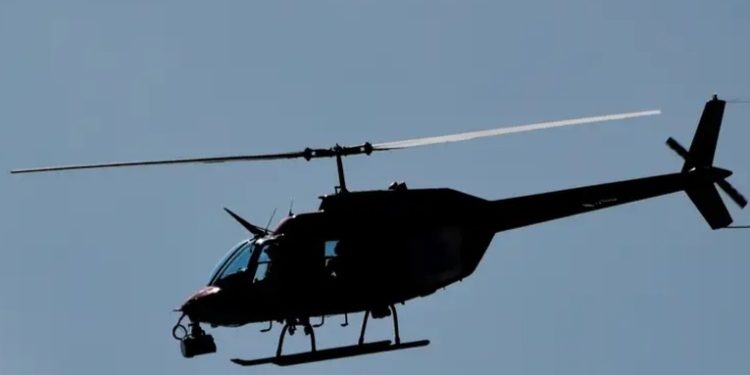 Tres muertos en caída de helicóptero en Ciudad de México