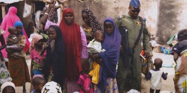 Tres muertos y decenas secuestrados en ataques a iglesias de Nigeria