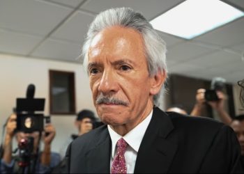 Tribunal decide este miércoles si condena a periodista José Rubén Zamora