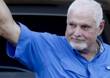 Tribunal Electoral de Panamá inhabilita a Ricardo Martinelli