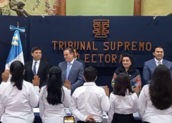 TSE realiza juramentación para elecciones infantiles 2023
