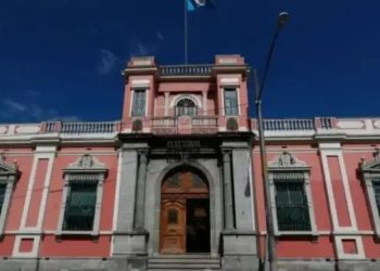 Tribunal Supremo Electoral solicita a la Corte de Constitucionalidad definir capacidad de suspensión de partidos políticos por un juez