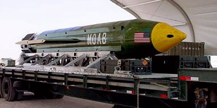 Trump podría entregar la 'madre de todas las bombas' a Israel