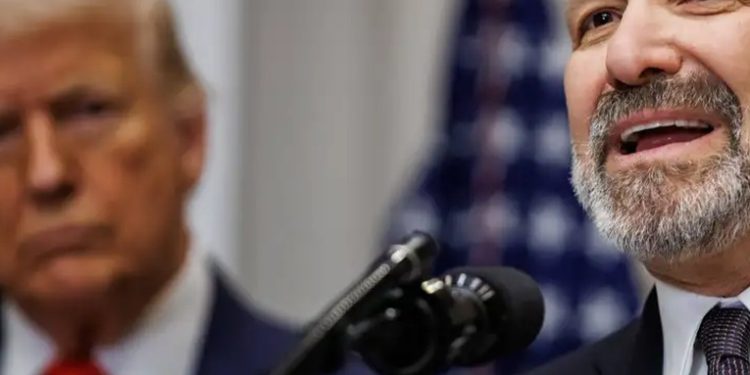 Trump podría 'suavizar' aranceles a México y Canadá