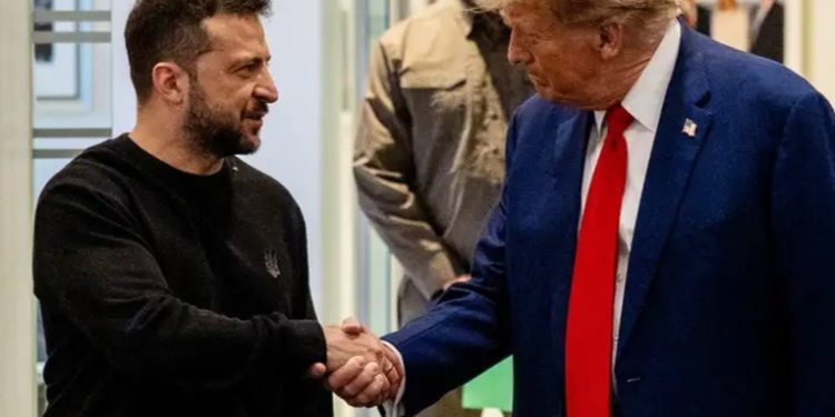 Trump promete a Zelenski resolver guerra en Ucrania si gana