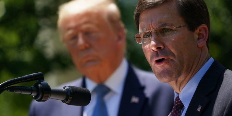 Trump propuso lanzar misiles a México para destruir laboratorios de drogas y carteles, dice exjefe del Pentágono