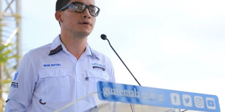 TSE analiza actividad de afiliación del partido oficial realizado en El Jí­caro, El progreso