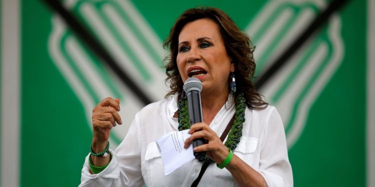 TSE anula asambleas del partido polí­tico UNE