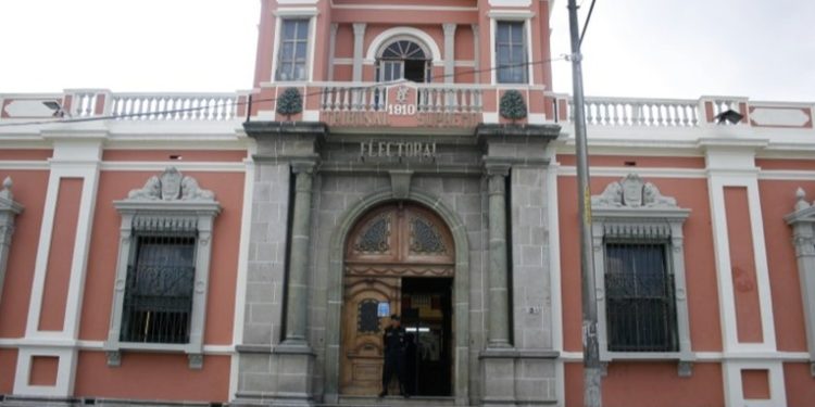 TSE entregara este jueves modelos de papeletas electorales para su impresión