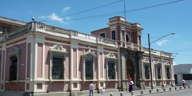 TSE extenderá certificaciones y constancias en línea