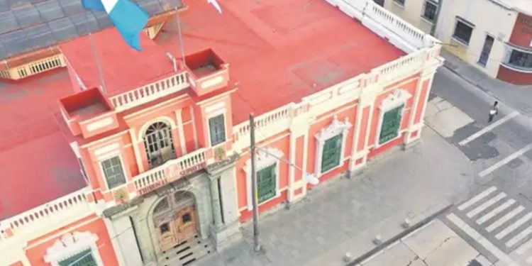 TSE pide a fiscal general listado de investigaciones contra partidos políticos