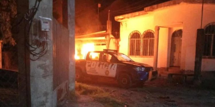 Turba provoca destrozos en Nueva Concepción tras frustrado linchamiento