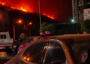 Turquía evacua a casi 4.000 personas por incendios