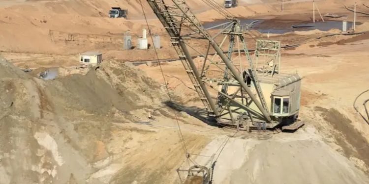 Ucrania acuerda con EE.UU. compartir recursos naturales