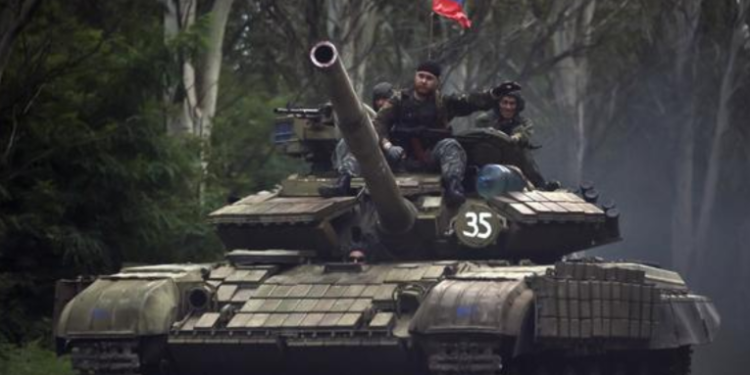 Ucrania advierte que Rusia puede atacarla en un abrir y cerrar de ojos