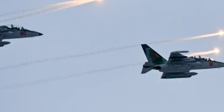 Ucrania derriba otro avión ruso en medio de duros combates