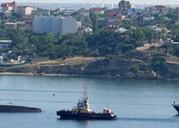 Ucrania hunde un submarino ruso en Crimea