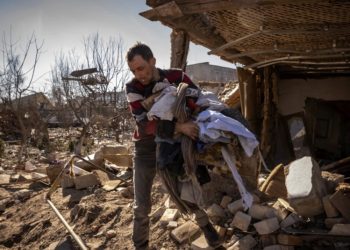 Ucrania pide más ayuda mientras los lí­deres de la OTAN se reúnen en Bruselas