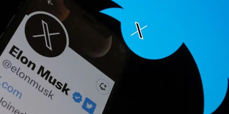 UE: X 'engaña' a usuarios con su marca azul de verificación