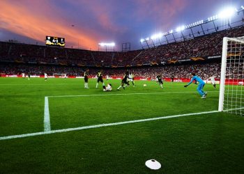 UEFA estrenará la tecnologí­a para determinar fuera de juego