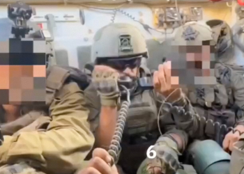 Un actor israelí de la serie Fauda dirige un ataque contra un edificio en Gaza