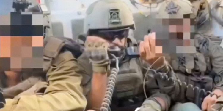 Un actor israelí de la serie Fauda dirige un ataque contra un edificio en Gaza