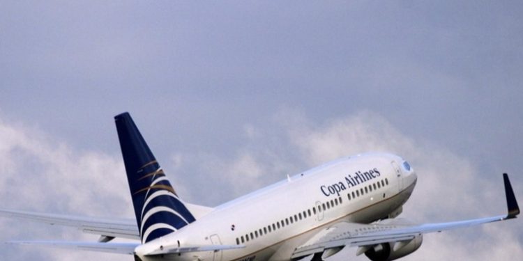 Un avión se sale de la pista al aterrizar en Panamá