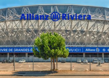 Un club francés denuncia el rodaje de pornografí­a en su estadio en pleno partido