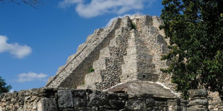 Un estudio revela la causa que originó el colapso de la capital polí­tica de los mayas