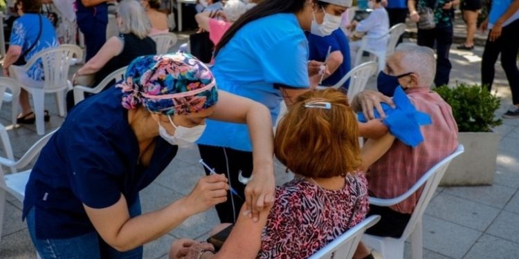 Un hito histórico, aprueban la primera vacuna contra el covid-19 desarrollada en Argentina