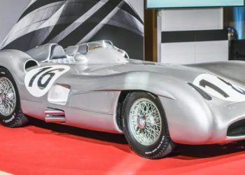 Un Mercedes de F1, subastado por 53 millones de dólares