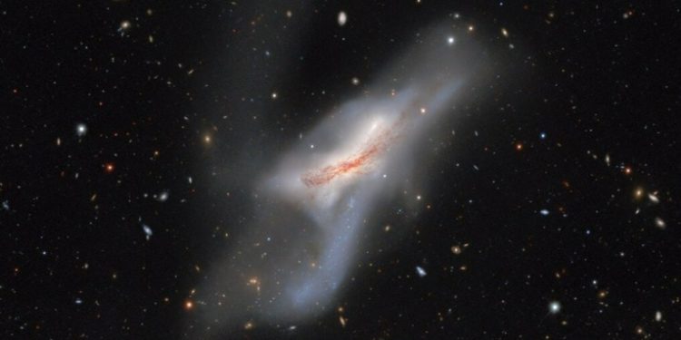 Un nuevo mapa del universo mide con precisión casi 400.000 galaxias cercanas