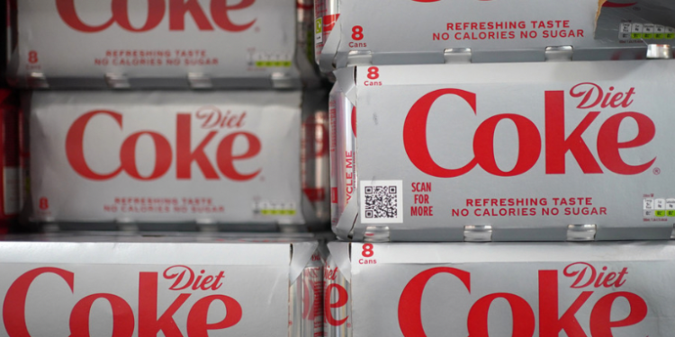 Un popular edulcorante presente en Coca-Cola podría ser cancerígeno para los humanos