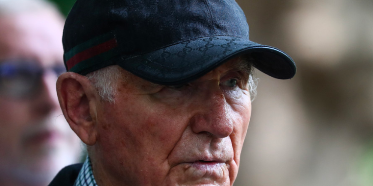 Un príncipe alemán adopta a un hombre adulto ante la falta de heredero