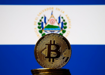 Un área tradicionalmente dominada por los hombres: Asesora del Gobierno de El Salvador empodera a las mujeres a través del bitcóin