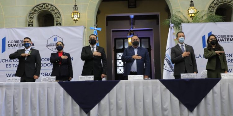 Un total de 967 personas en el Gobierno son investigadas