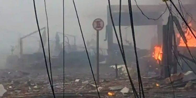 Una avioneta se estrella en zona comercial del sur de Brasil