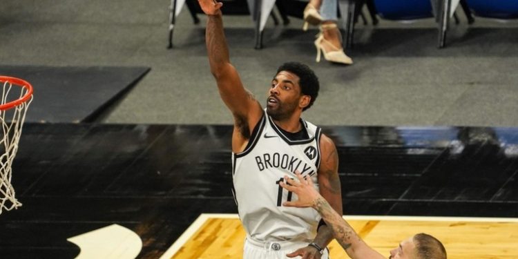 Una estrella de la NBA podría perder más de 200 millones de dólares si no accede a vacunarse contra el covid-19