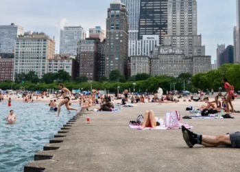 Una ola de calor precoz envuelve Estados Unidos