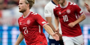 Una tacaña Inglaterra empata ante Dinamarca y deja abierto el grupo C en la Eurocopa 2024