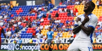 Una triunfal Panamá espera sorprender a la favorita México en la final