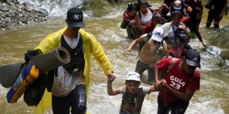 Unas 23.500 personas ya se han registrado en centros de procesamiento de Colombia, Guatemala y Costa Rica