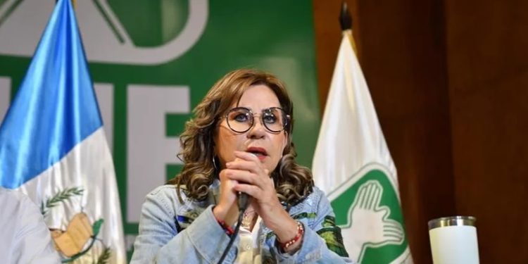 UNE rechaza oficialización de resultados electorales y exige cumplimiento de plazos legales