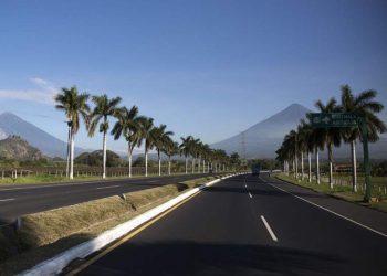 íšnicamente 3 departamentos del paí­s han cumplido con el proceso para realizar obras de infraestructura